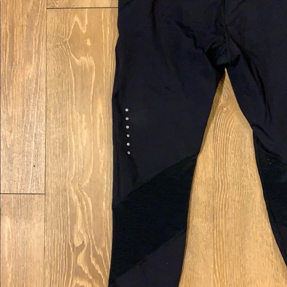 Nike Workout Crop Leggings - Picture 12 of 12